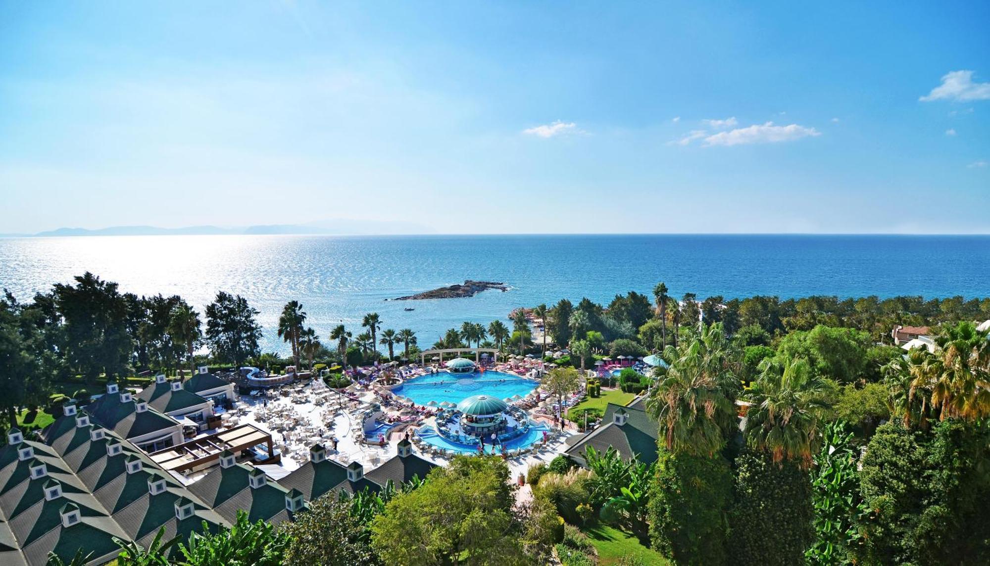 The Grand Blue Sky International Kusadası