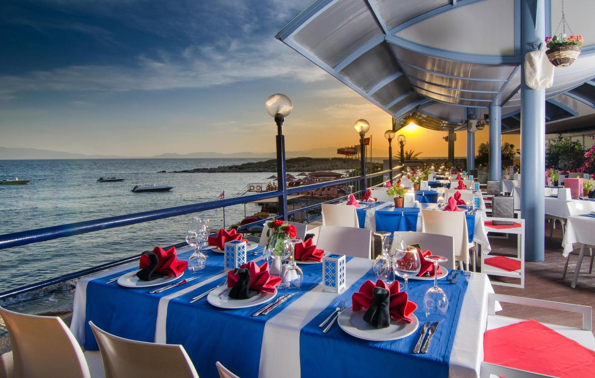 The Grand Blue Sky International Курортный комплекс Кушадасы
