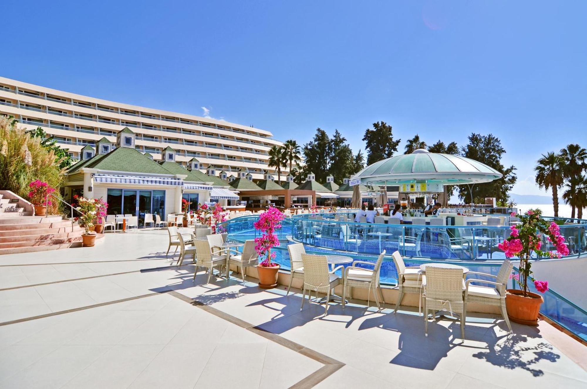 The Grand Blue Sky International Курортный комплекс