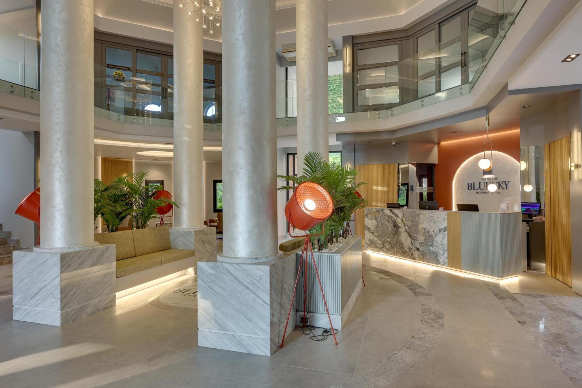 The Grand Blue Sky International 4* Кушадасы