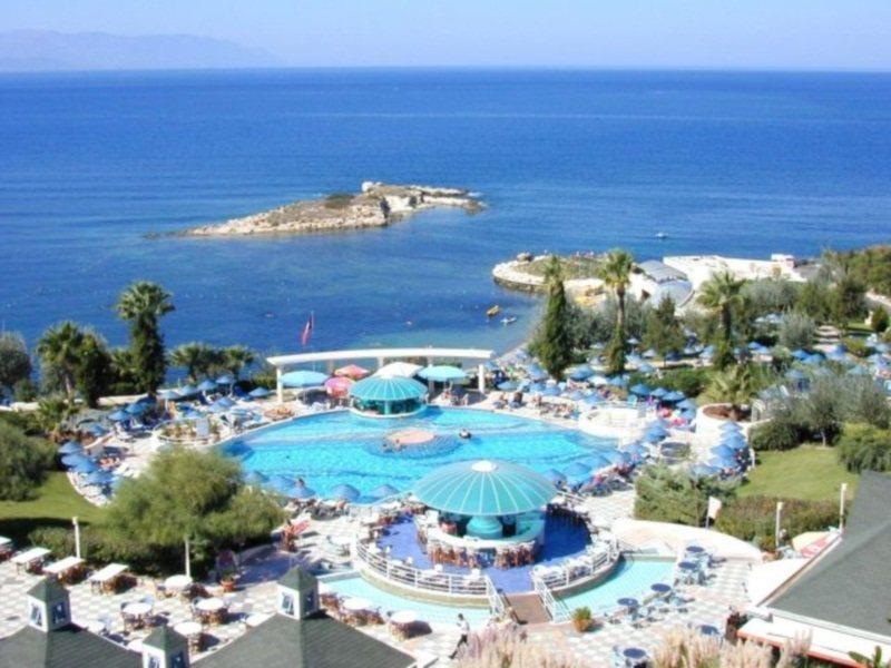 Курортный комплекс The Grand Blue Sky International Кушадасы