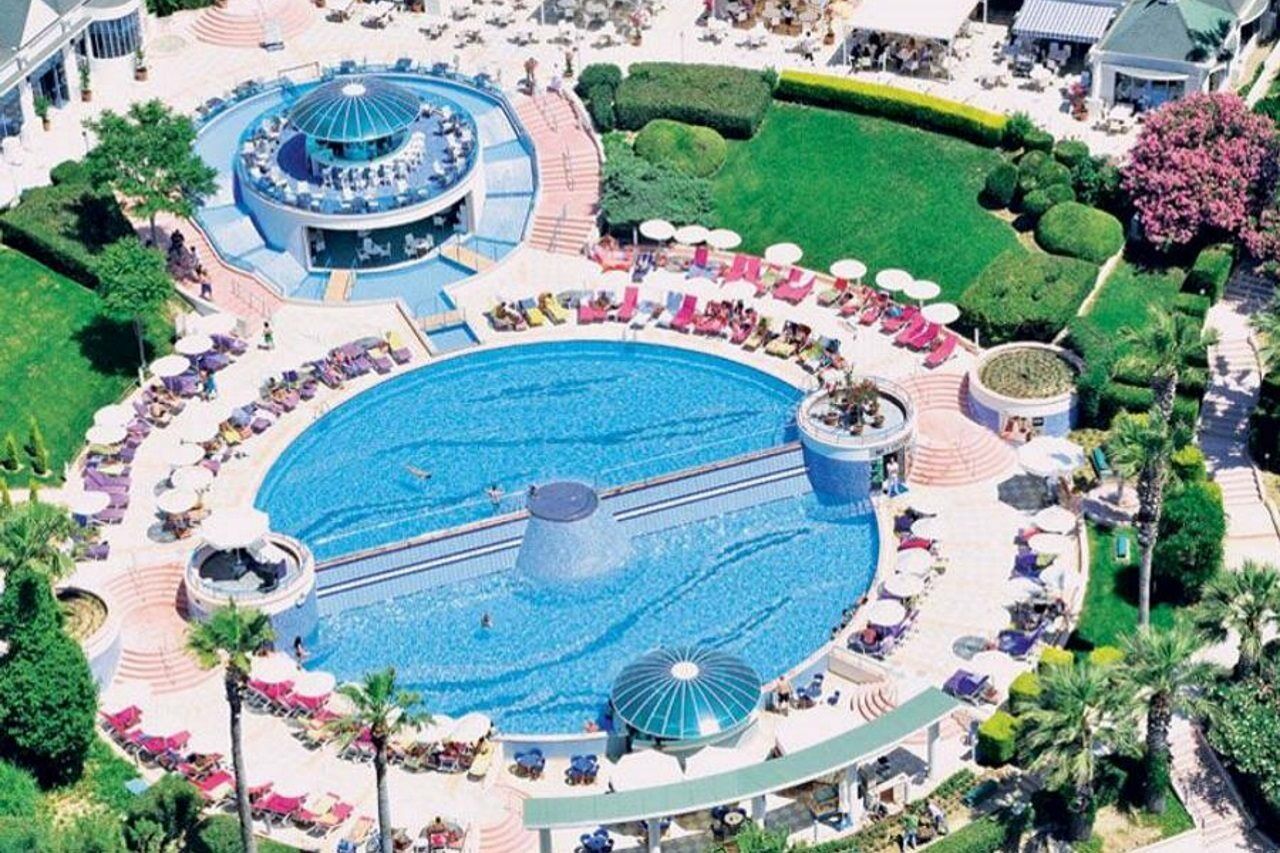 Курортный комплекс The Grand Blue Sky International